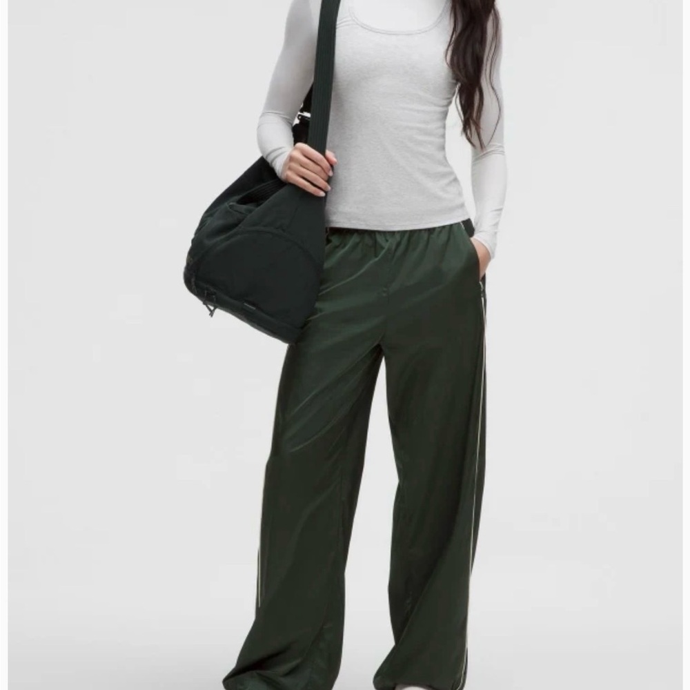 Lululemon Stretch Satin Nylon Mid-Rise Pant
